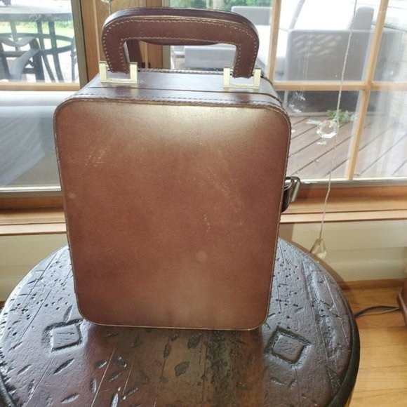 Pottery Barn Vintage Brown Leather Case/Toiletry - Picture 1 of 5